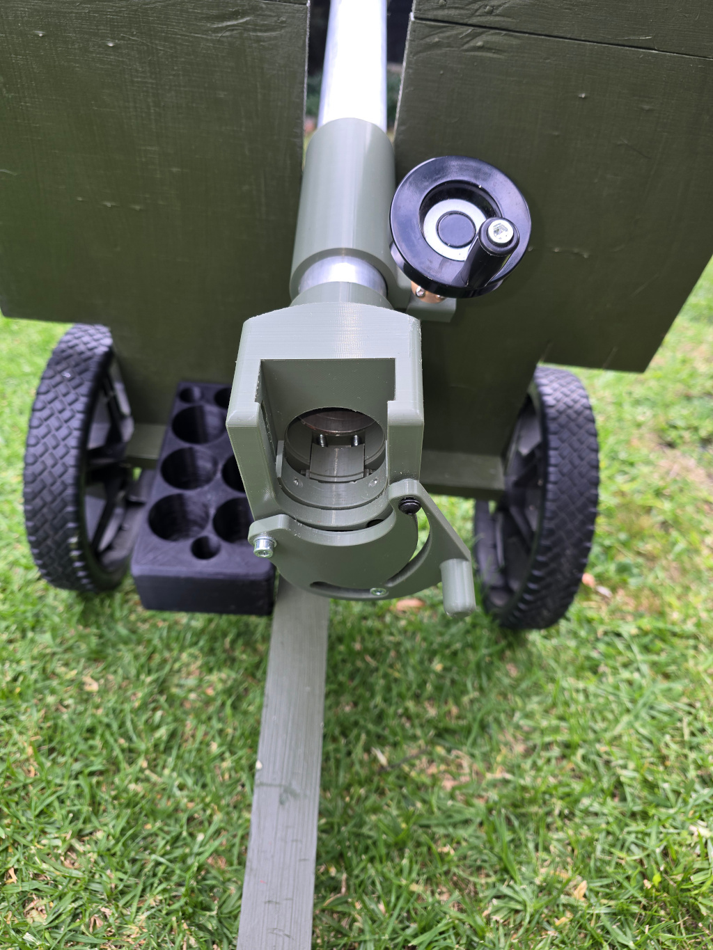 40mm Canon Breach open