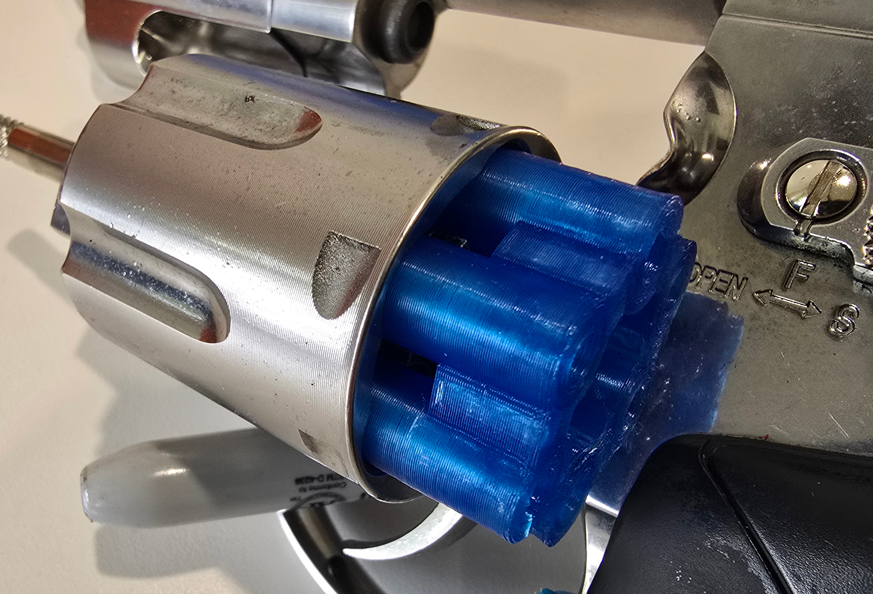 Shotgun moon clips